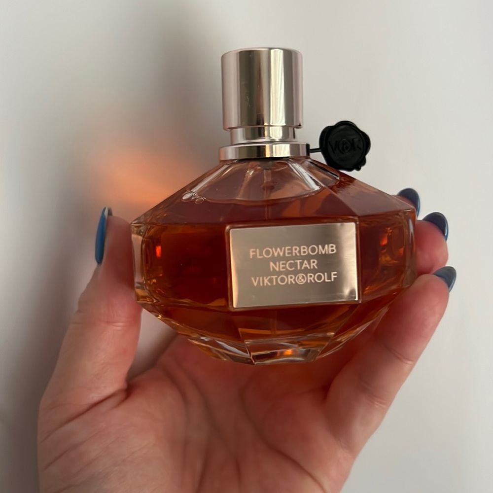 Flowerbomb Nectar 3.04 full size